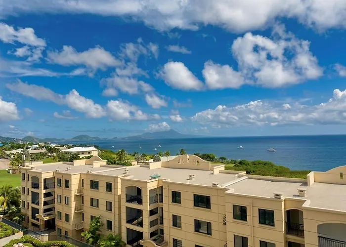 Seaview Garden Hotel & Residences